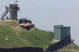 북한군, 9일 낮 중부전선 MDL 침범 "경고 방송·사격 후 물러나"