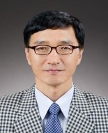 국립중앙도서관 관장에 김희섭 교수