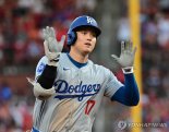 오타니, MLB 6번째 40‧40 눈앞…그런데 그는 사상 최초 50‧50을 노린다