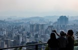 가계대출 조이는 당국..."부동산 꺾이고 건설사 주가도 떨어질 것"