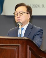 이동근 경총 부회장 "노동개혁으로 기업 경쟁력 높여야"