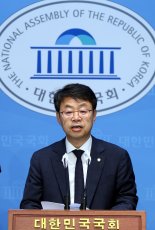 박홍배 '경찰에 밀려 부상' 주장에…경찰 "그런 적 없다"