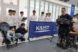 "착용까지 스스로" KAIST, 완전 마비 장애인 위한 웨어러블 로봇 공개