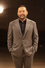 "새로운 음악극, 이방인 같았던 내 삶 투영"
