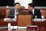 尹 신임 받던 홍장원 국정원 1차장, 사표 내고 정보위 출석