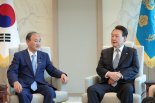 비상계엄 여파...日스가 전 총리, 방한 취소