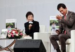 '박근혜 변호인' 유영하 "더럽게 뒷통수, 숨지말고 나와라"...탄핵찬성 의원 직격