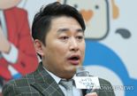 개그맨 정찬우…'특검 반대' 與정동만에 "형님 힘내세요"