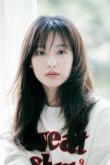 ‘눈물의 여왕’ 속 사랑스러운 재벌녀로 글로벌 인기 [fn뉴트렌드 대상]