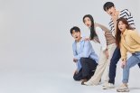 구매보다 구독, 소유보다 공유 MZ세대는 '경험'을 삽니다 [2025 ‘소비주력’ 90년대생을 잡아라]