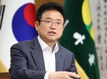 "대통령 체포로 국격 실추 사태 안타까워" 이철우 지사