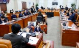 내란국조특위 명칭부터 증인 신청까지… 여야, 사안마다 충돌