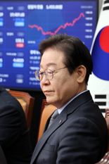 [영상] 이재명 “최 대행, 尹 지원은 민생과 경제 망치는 행위”