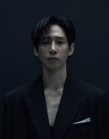 '오징어게임 AV 표지 논란' 박성훈, 그날 상황 직접 언급
