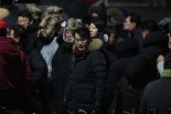 尹대통령 불상사 일어날까 노심초사..변호인단 줄 샌드위치 10개 만들기도