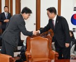 與, 비상계엄특검법 당론 발의...윤상현·정희용·장동혁·유영하 불참