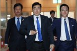 민주, 내란선동·외환죄 제외한 특검법 수정안 단독 처리