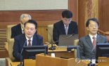 尹대통령, 눈 검진 위해 국군서울지구병원 이동