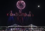 부산 광안리 드론쇼, 세계 최초 드론·레이저 결합 공연 선봬