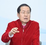 조기대선 불붙이는 야권..잠룡 떠오른 3金 몸푼다