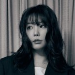 레이나, 언더바고와 전속계약…"새 음악여정 시작"
