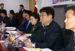 국회서 불붙은 신유형 장기임대주택…"전세금이 결혼의 필수조건인 현실 바꿔야"