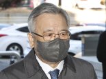 '대장동 로비 의혹' 박영수 전 특검, 항소심서 무죄 주장