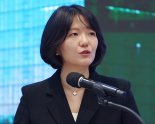 파리 AI회의 다녀온 최수연, "규제보다 국가 차원 진흥 정책 고민해달라"