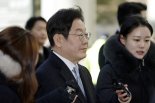 막판 접어든 李선거법 2심, 공소장 변경 허가...檢 "허위발언 특정"