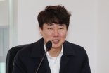 이준석 "이재명, 깜박이 없이 차선 바꿔..운전대 잡아선 안된다"