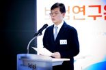 안철경 보험연구원장 "보험산업 혁신하려면 회사 규모에 맞는 규제해야"