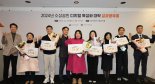 70대 사장님 "이제 핸드폰 생방송으로 곰탕 팔아요"