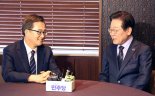 김동연 ‘비명횡사 여론조사업체’ 배제 거듭 요구