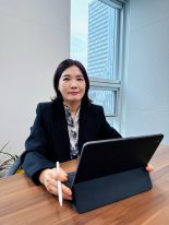 [fn이사람] "24시간 입출금 서비스로 보험 청구 편하게"