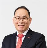 '52년 업계 최장수 CEO' 이영관 도레이첨단소재 회장 퇴임