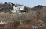 尹 집무실에 만든 ‘비밀의 사우나실’…김용현 "3000만원 현금거래" 제안