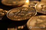 트럼프 한 마디에 비트코인 또 ‘출렁’…8%대 폭등