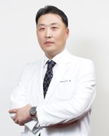 수원 이춘택병원, 윤성환 병원장 보건의 날 '경기도지사 표창' 수상