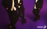 친구 머리에 디퓨저 뿌려 불 붙인 20대… 법원 처벌은 '집행유예'