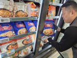 지역 살리고 맛도 살리고… 이마트 ‘피코크X영덕붉은대게’ 첫선