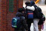 '초등학생 유괴' 공포 사라질까… 경찰, 남성 3명 조사