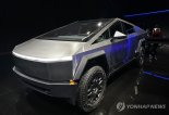 '1억짜리 트럭' 날아차기·BMW 4대 파손 후 도주한 30대 男, '구속' [영상]