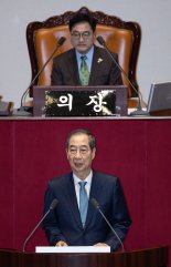 한덕수 “한미 2+2 통상협의에서 무역균형, 조선, LNG 3대 분야 윈윈 모색”