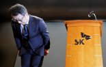 [단독] SKT, 유심 재고 부족에 "유심 초기화 병행"