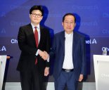 열받은 洪 "당원들, 한동훈 찍으면 진짜 정신나간 사람들"