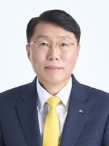 KB국민카드. 산불 피해지역 복구 위해 묘목 2만 그루 기부