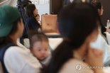 비혼 출산도, 동거도 “괜찮다”는 2030…여성이 더 크게 변화