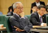 "국민 통합" 외친 李, 이승만·박정희 묘역 찾아 '중도 확장' [6·3 대선]