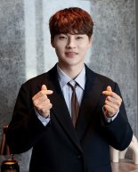가수 박서진, 흔들림 없는 팬덤… 나훈아 잇는 트로트 대세 [Fn 뉴트렌드리딩]