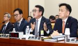 [속보] 유영상 SKT 대표 "유출 피해 입증책임 완화 적극 검토"